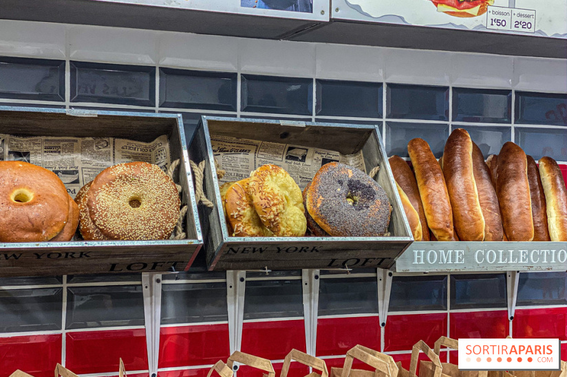 Noo York Hot Dog Bagel