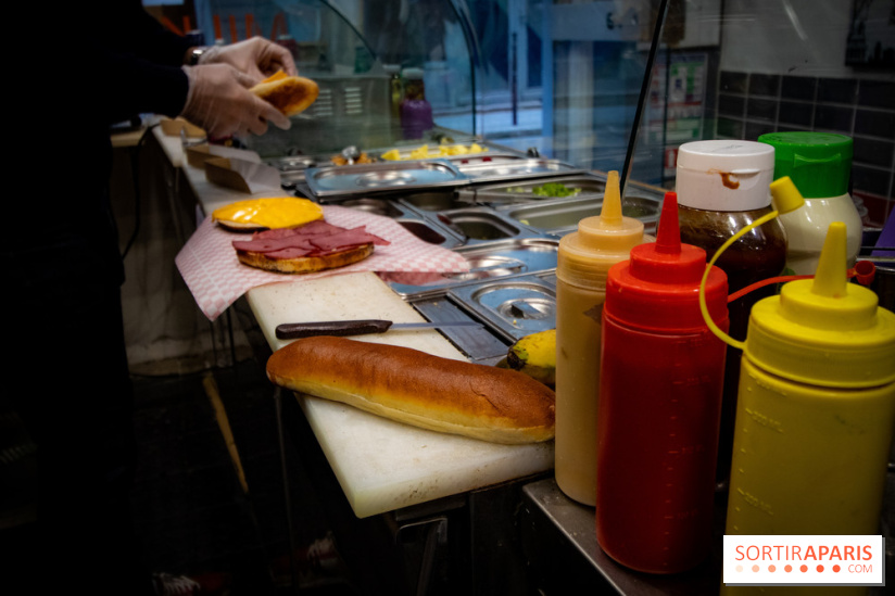 Noo York Hot Dog Bagel