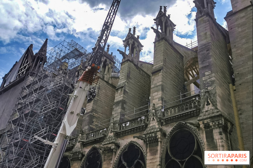 Notre Dame, démontage de l'échafaudage endommagé 