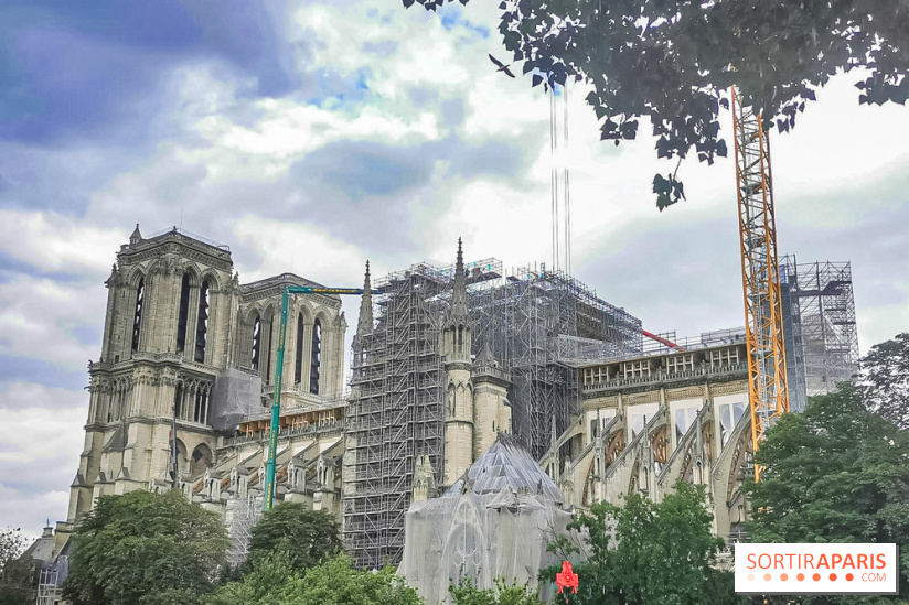 Notre Dame, démontage de l'échafaudage endommagé 