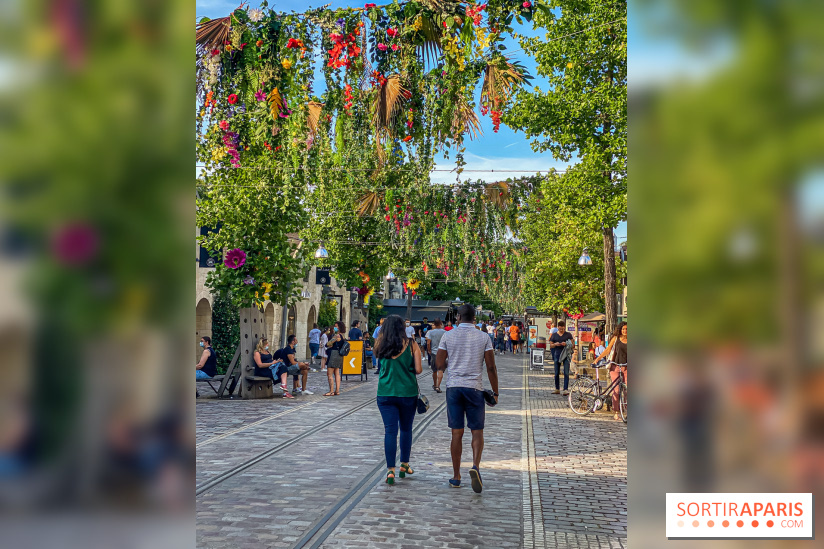 Le ciel de fleurs à Bercy Village