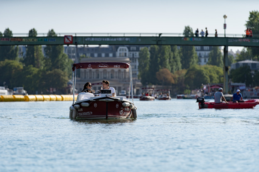 Photos du cinéma sur l'eau de Paris Plages