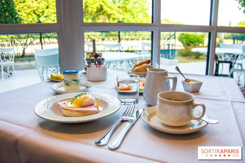 Le Waldorf Astoria Trianon Palace, un écrin royal au cœur du parc de Versailles - petit déjeuner