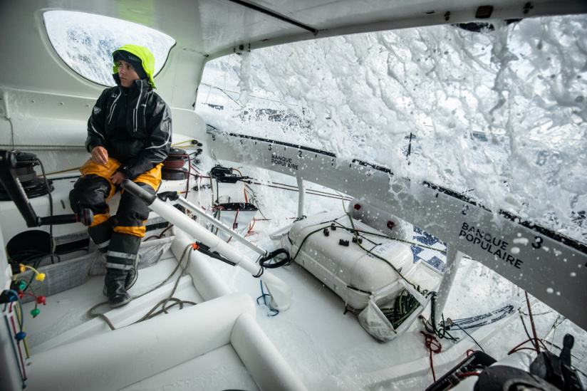 Clarisse Crémer, navigatrice de Banque Populaire X, les photos