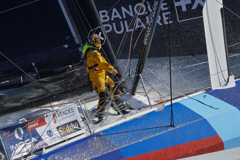 Clarisse Crémer, navigatrice de Banque Populaire, les photos