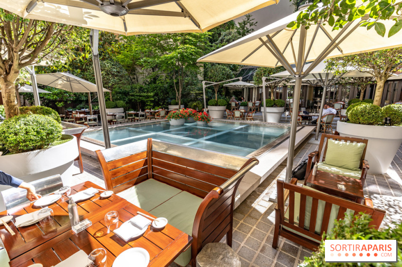 La terrasse du Royal Monceau en mode estivale