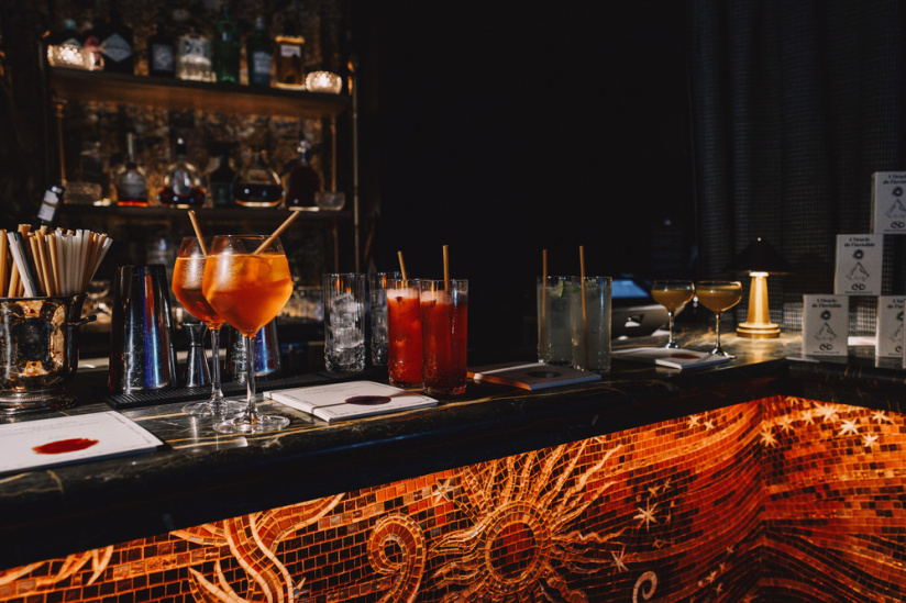 Bonne Aventure : les soirées mystiques avec tirage de cartes et cocktails au Club L'Aventure