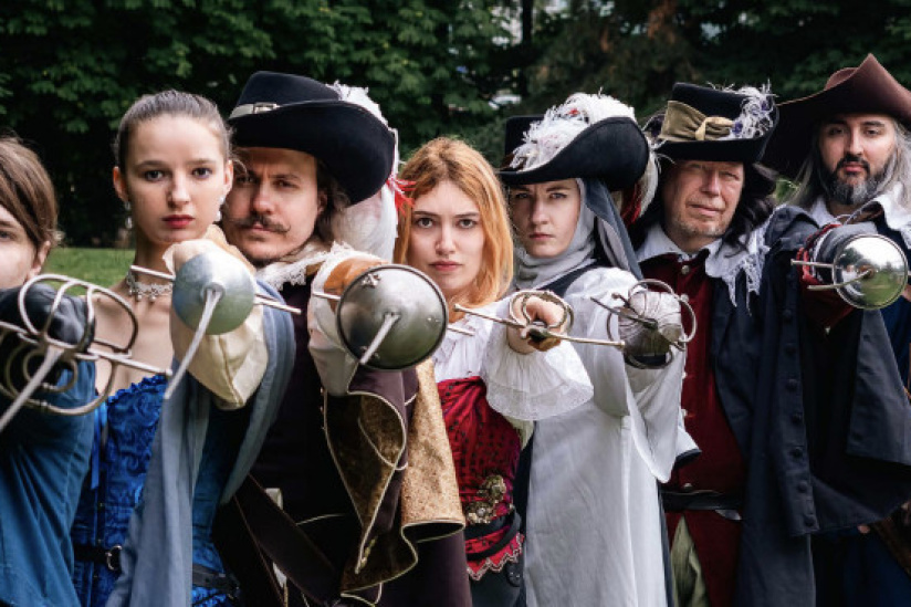 Les Contes du Temps Passé : un spectacle de cape et d'épée à Neuilly-sur-Seine (92)