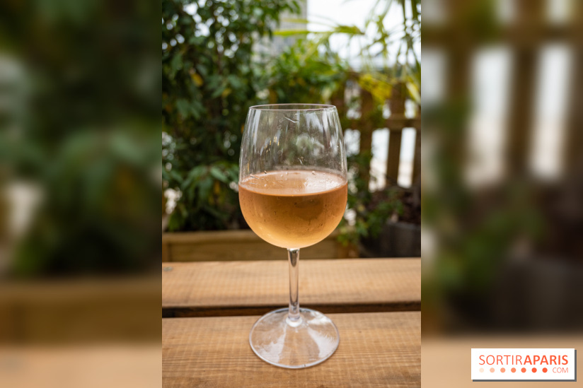 Cargo Container Bar, le bar festif en plein air revient sur les quais de Seine à Paris