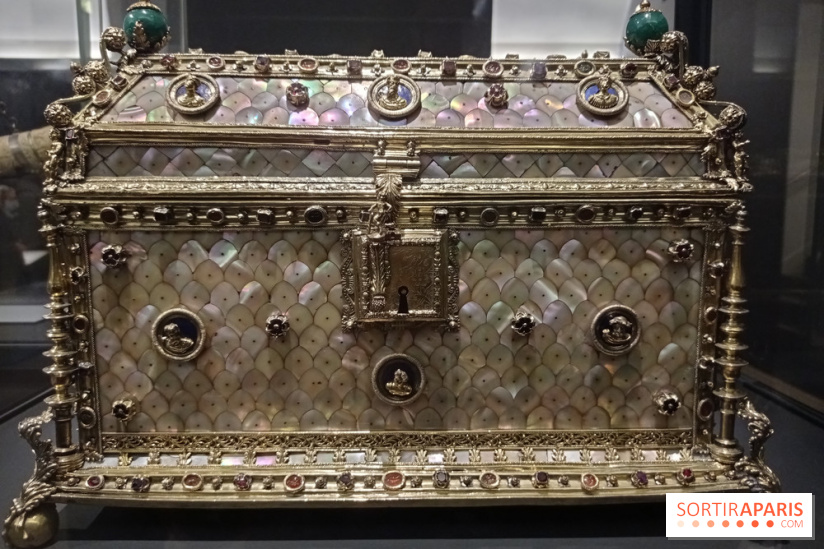 Venus d'ailleurs, matériaux et objets voyageurs