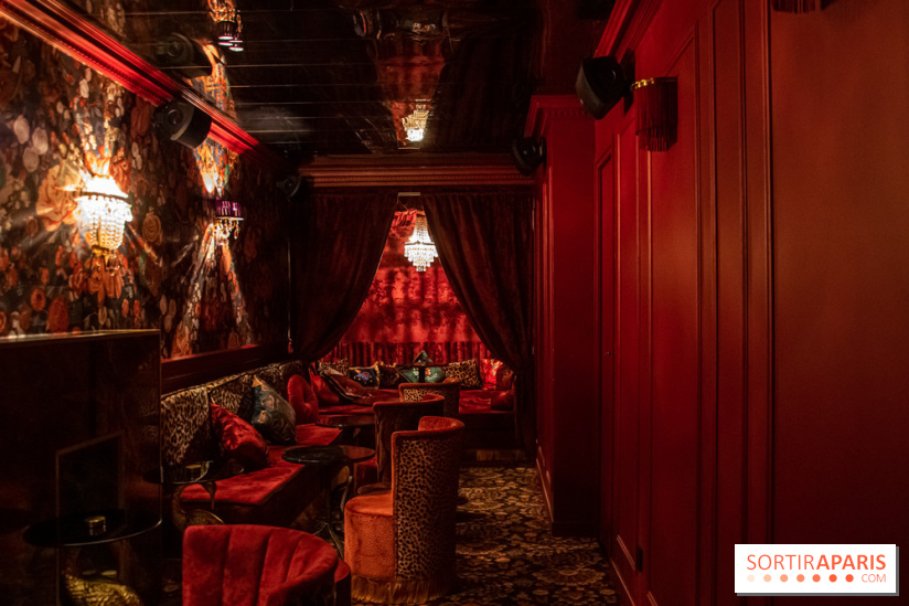 Yagō, le bar intimiste aux allures de maison close à Pigalle