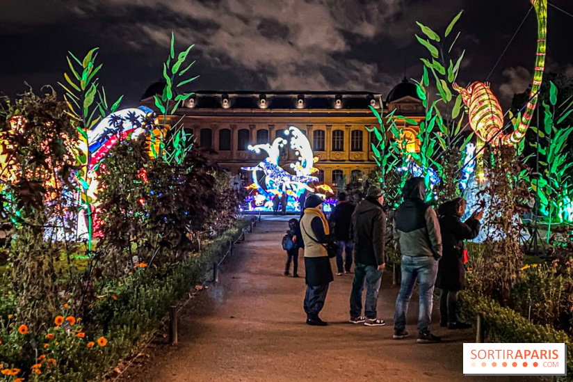 Festival des lumières 2022 au Jardin des Plantes MiniMondes en voie d'illumination