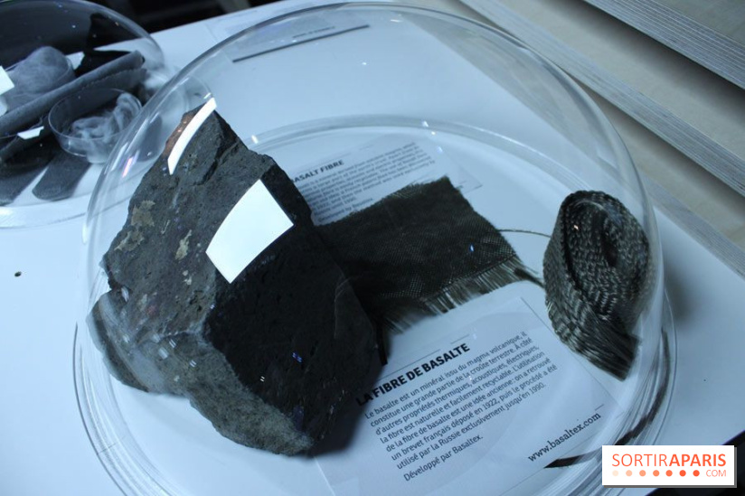 Futurotextiles 3 à la Cité des Sciences : fils de cobalt