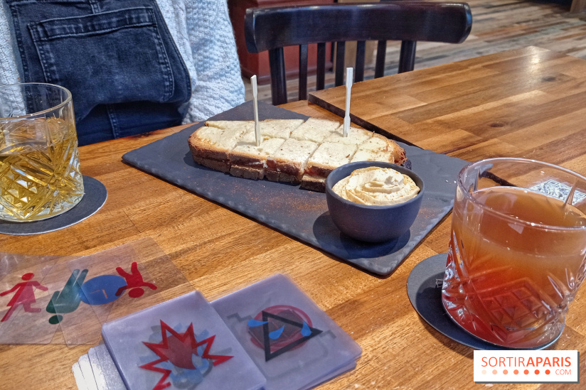 Le Duchesse, bar à jeux à la décoration décalée dans le 11e arrondissement