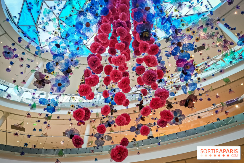 Les bouteilles à la mer, l'exposition poétique et florale autour de la pollution à Beaugrenelle