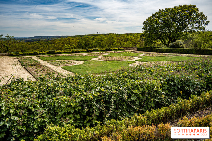 Le Château de Saint-Jean de Beauregard et son Jardin remarquable