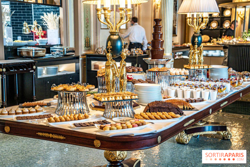 Photos : le Brunch royal du café de la Paix