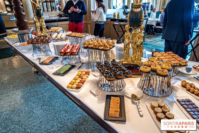 Photos : le Brunch royal du café de la Paix