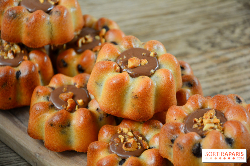 Un bar à glaces et un dessert dans un train de la Félicita