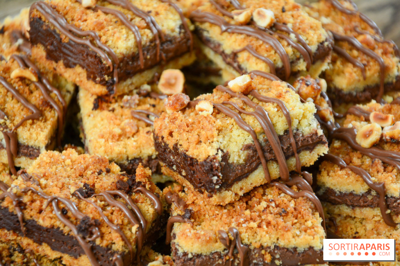 Un bar à glaces et un dessert dans un train de la Félicita