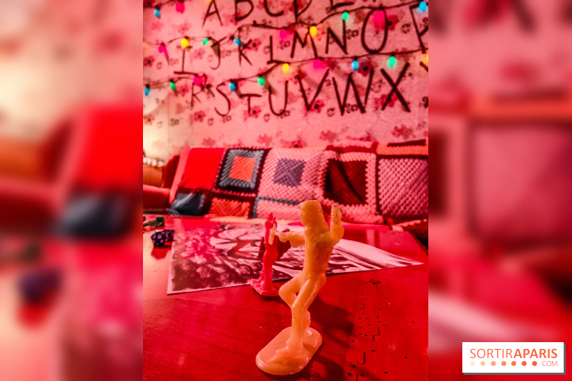 Stranger Things : un pop-up store éphémère inédit débarque sur les Champs-Elysées, nos photos