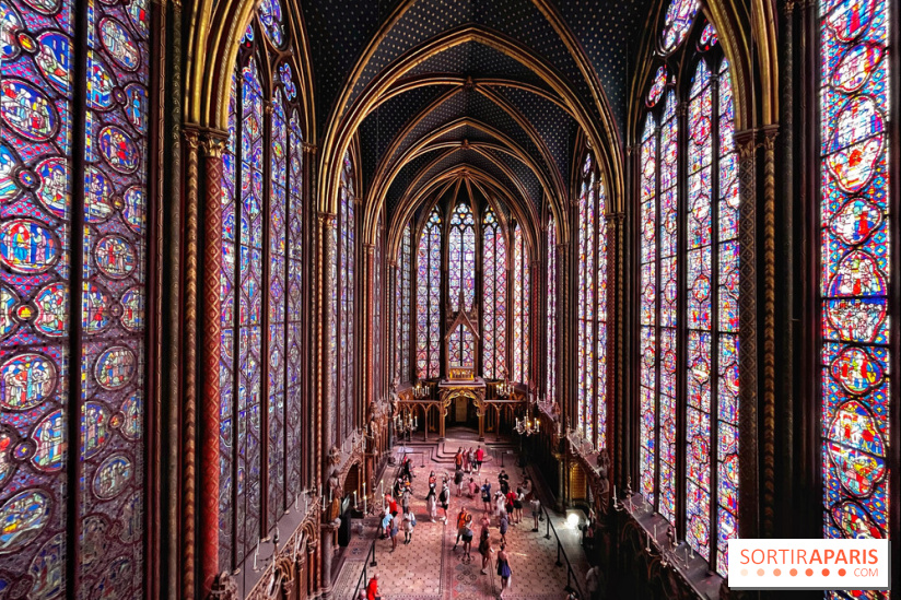 La Sainte-Chapelle et ses 1113 vitraux, un véritable joyau gothique à Paris