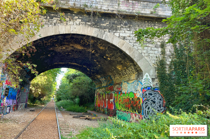 Balade sur la Petite Ceinture du 14 au 16e arrondissement : un sentier nature dépaysant