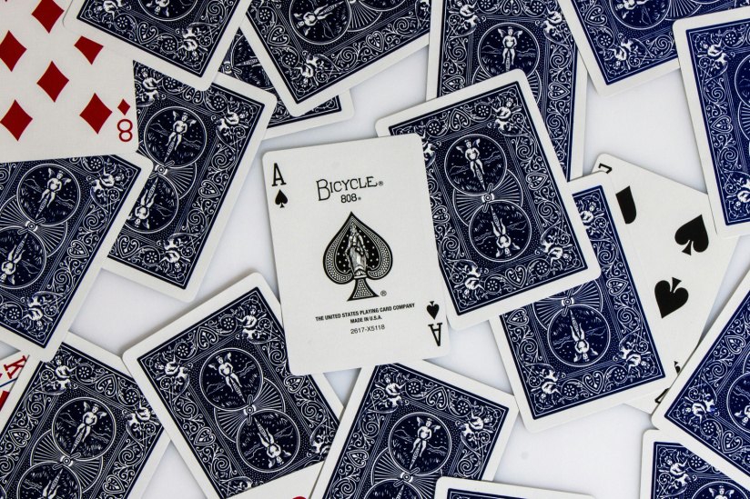 Chez Mayette, le grand magasin de magie parisien où shopper de belles idées de tours