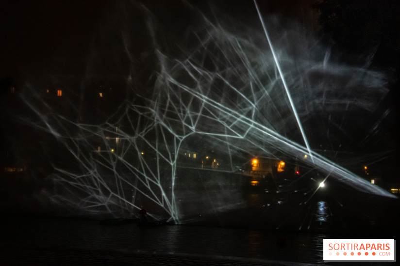 Nuit Blanche 2022 : Constellations, l'installation son et lumière au Canal de l'Ourcq