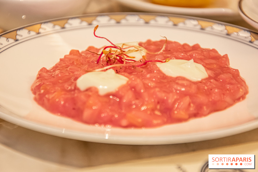 Cova lance son aperitivo chic au sein de sa pâtisserie, à côté de La Samaritaine