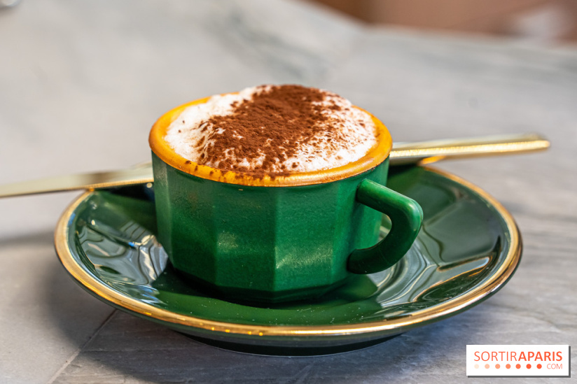 L'Éclair de Génie Café Paris - tasse tiramisu