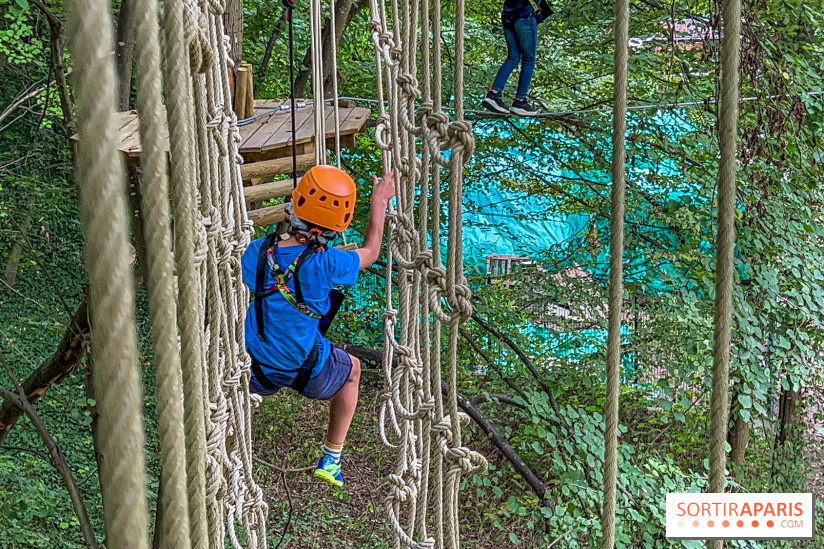 Accrocamp Poissy, le nouvel accrobranche au parc du château de Villiers