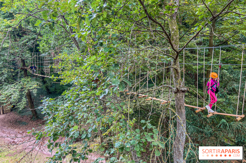 Accrocamp Poissy, le nouvel accrobranche au parc du château de Villiers