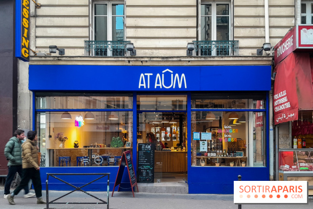 At Aûm, studio de yoga et espace de coworking dans le 20e