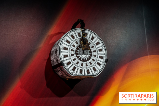 LV Dream exposition Louis Vuitton gratuite - sac à main