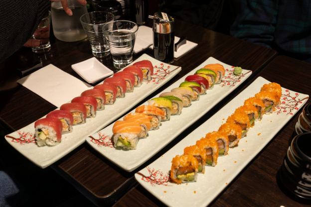 Wrap'n Roll Sushi : le restaurant japonais de rolls généreux et insolites