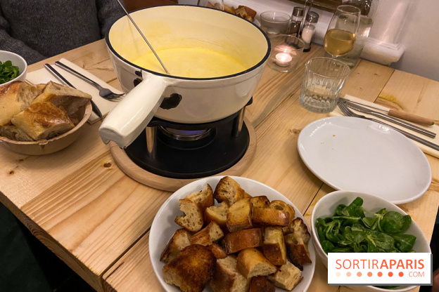 Puebla 50, le chalet d'hiver avec raclette, fondue et mont d'or au cœur des Buttes-Chaumont