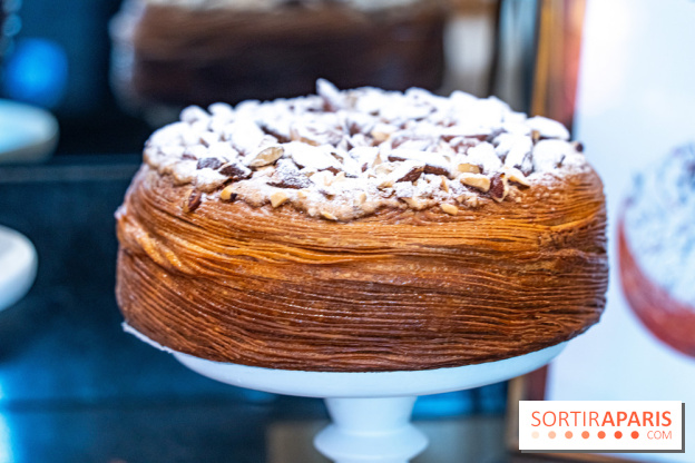 Christmas Pop Up du George V 2022 par Michael Bartoccetti - galette des rois