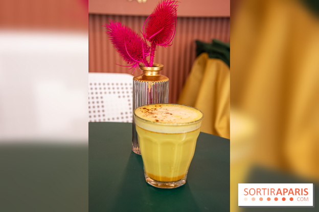 Avocateria Gare de Lyon golden latte