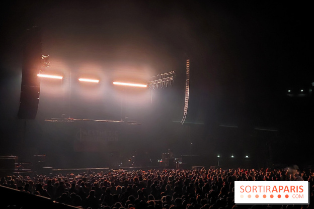 Visuels salles de spectacle et théâtres - Accor Arena Paris intérieur - ambiance public - concert