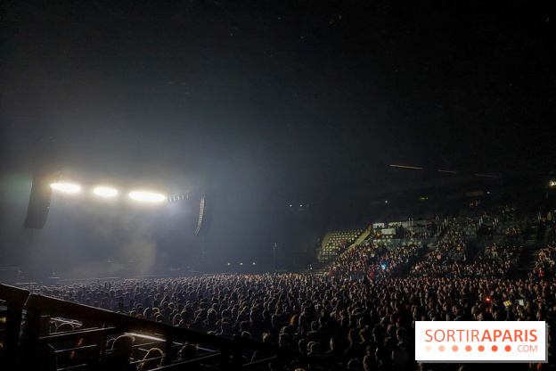Visuels salles de spectacle et théâtres - Accor Arena Paris intérieur - ambiance public - concert