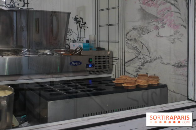 2D atelier, le salon de thé en noir et blanc