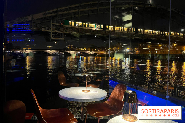 OFF Paris Seine - Bar de nuit