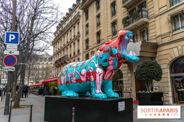 Exposition Julien et ses Juliogoths, avenue George V Paris