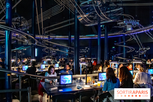 Futuroscope visuels restaurant Space Loop