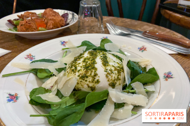 Le Quartier Rouge, le bistrot hyperactif du 20e arrondissement