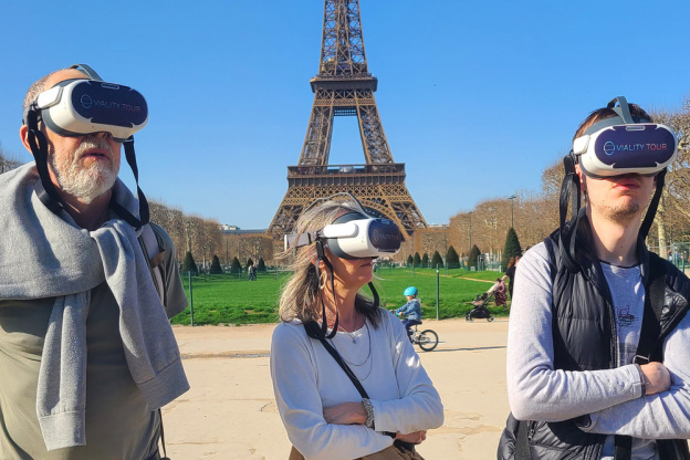 Visitez la Tour Eiffel de 1889 en VR  - article photo 2