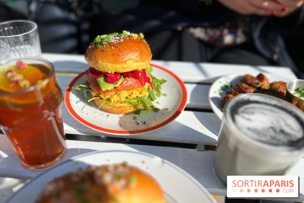 Brunch Princesse Café - Bun saumon avocat