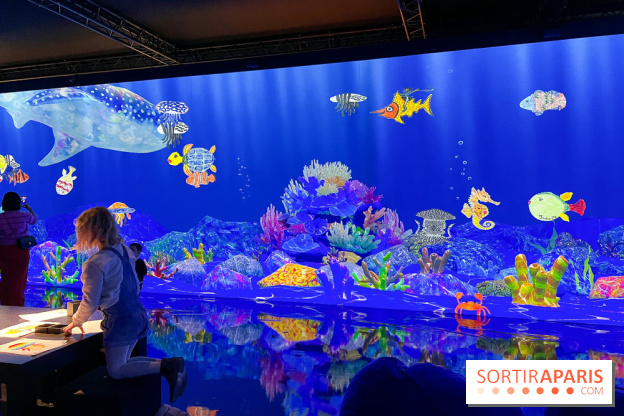 Comme Un Poisson Dans L'Eau - L'installation immersive de TeamLab au Bon Marché