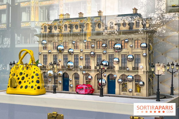 Yayoi Kusama face à la Samaritaine - image00004